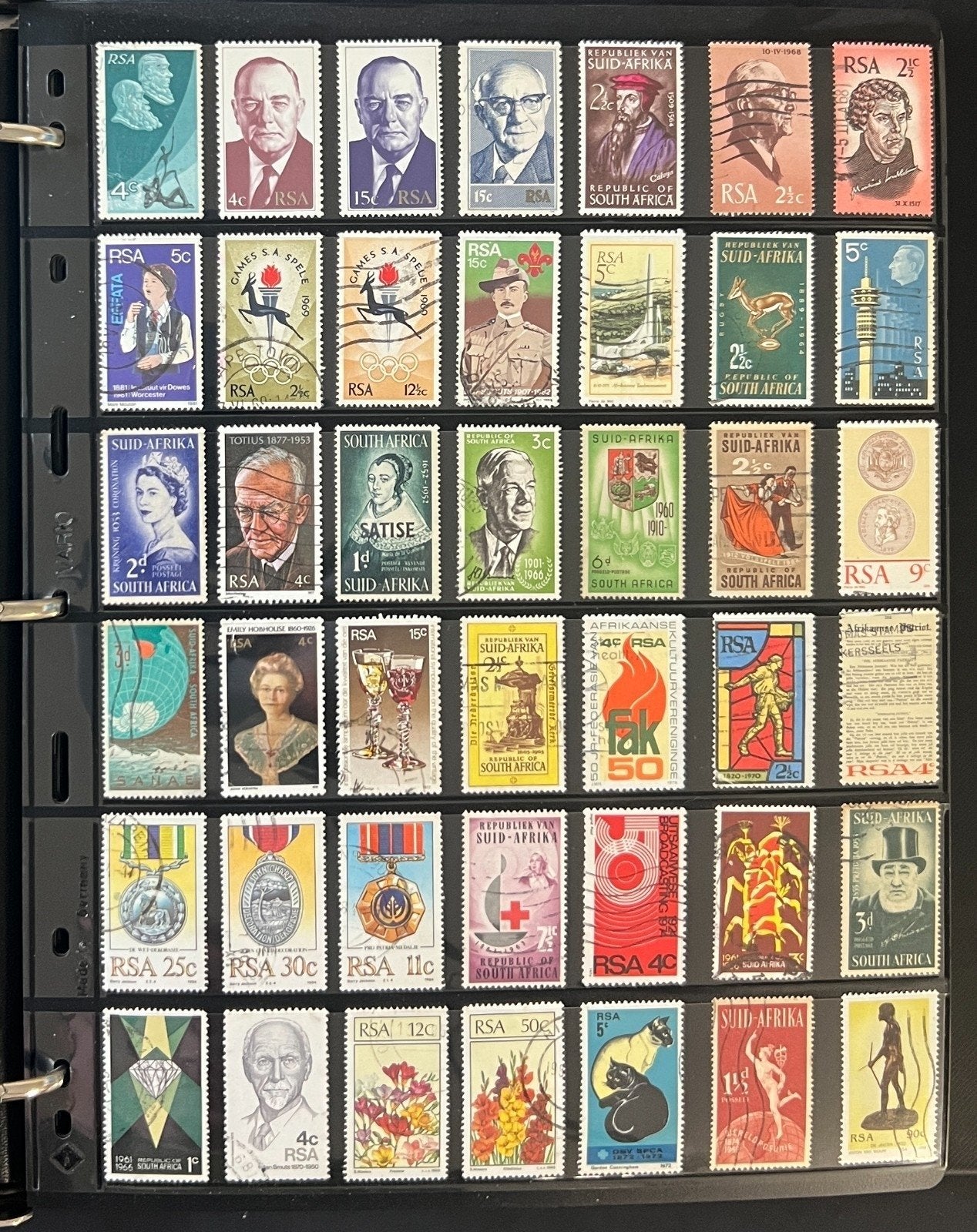 World Wide Stamp Collection 20 Pages Stock Book 500+ Stamps Mint & Used ZAYIX