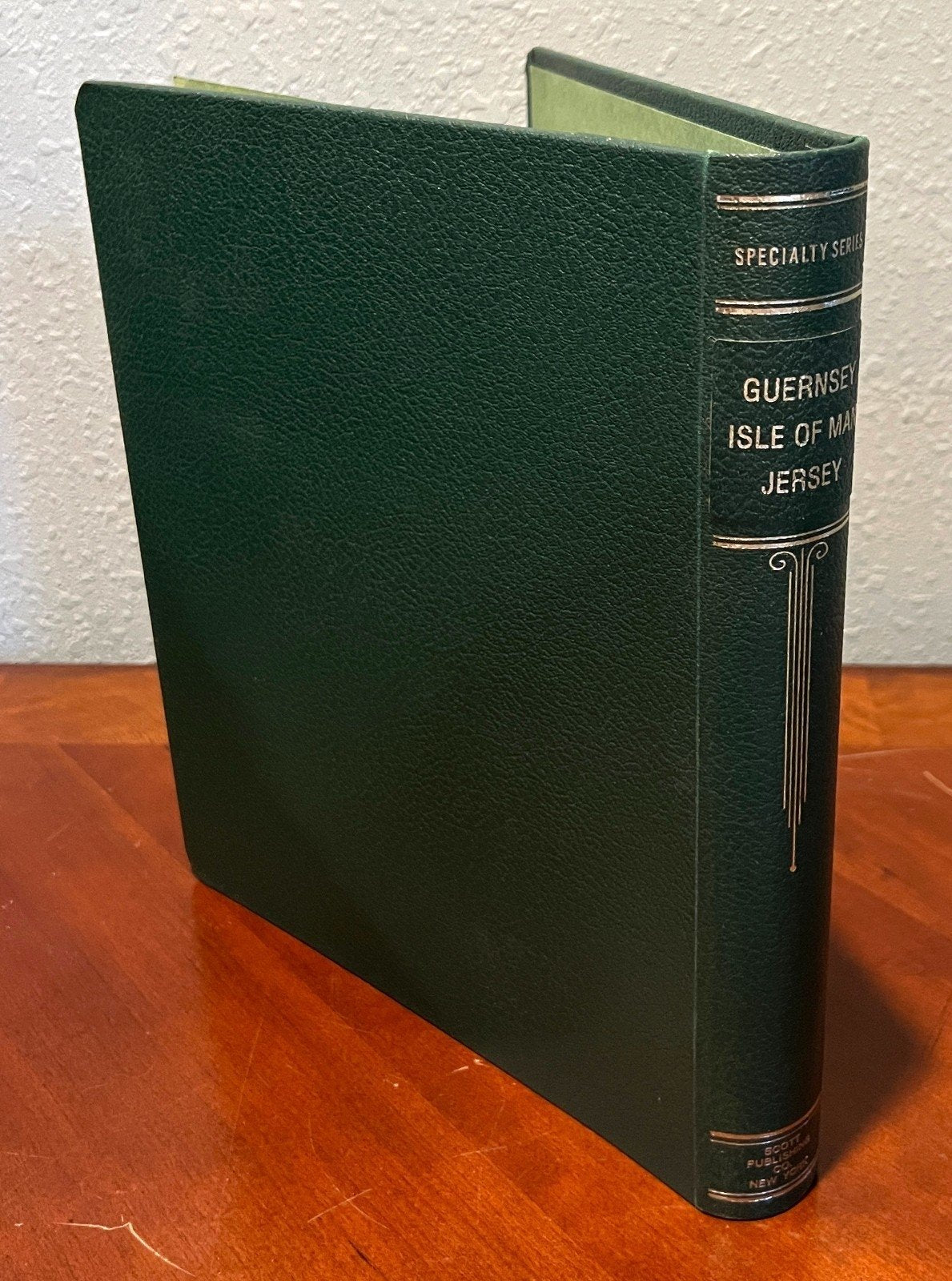 Scott Specialty Stamp Album 2-Post Binder & Slipcase ZAYIX