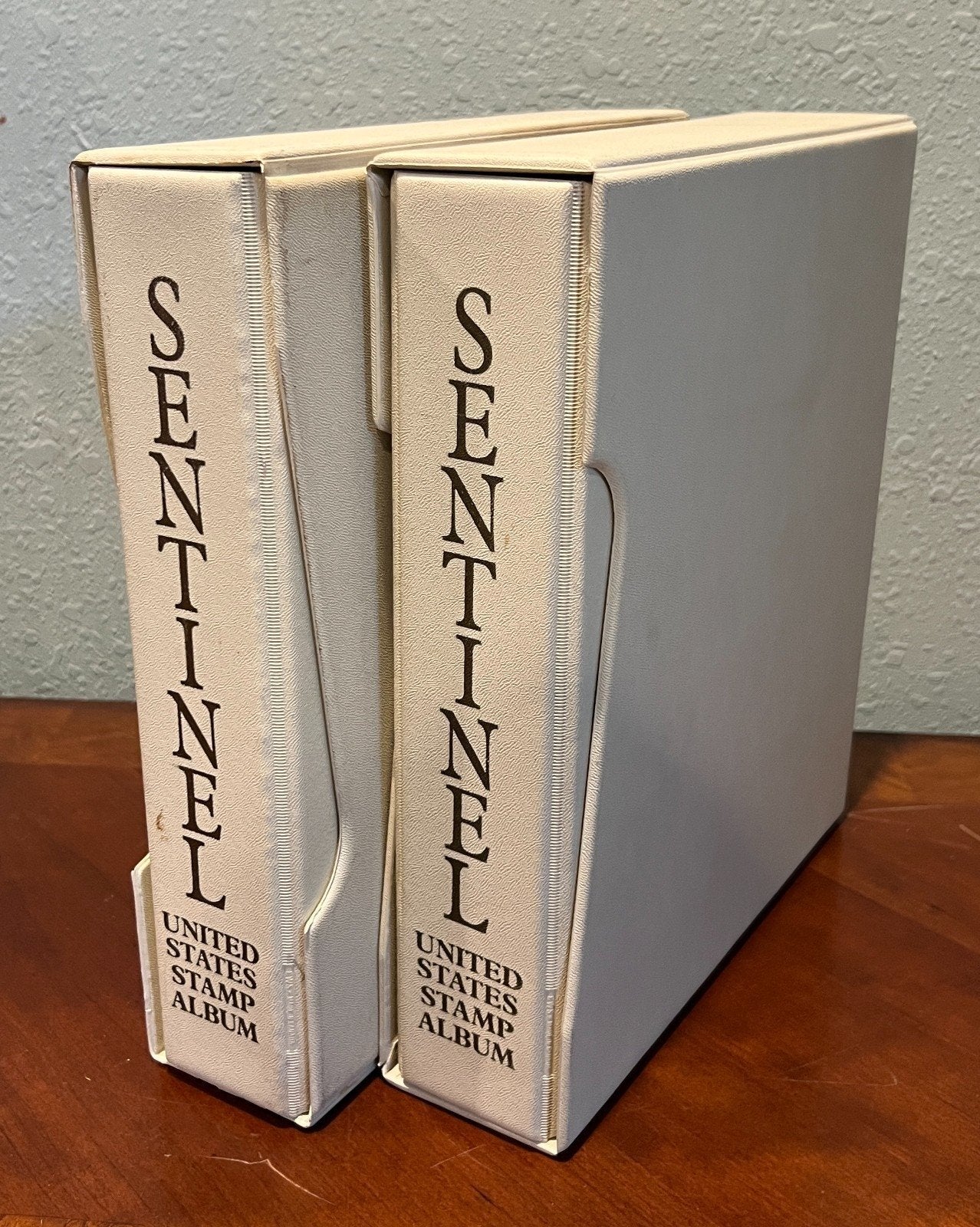 U.S. Sentinel Stamp Album 2 Volume Set Colored Album Pages 1975-1994 ZAYIX