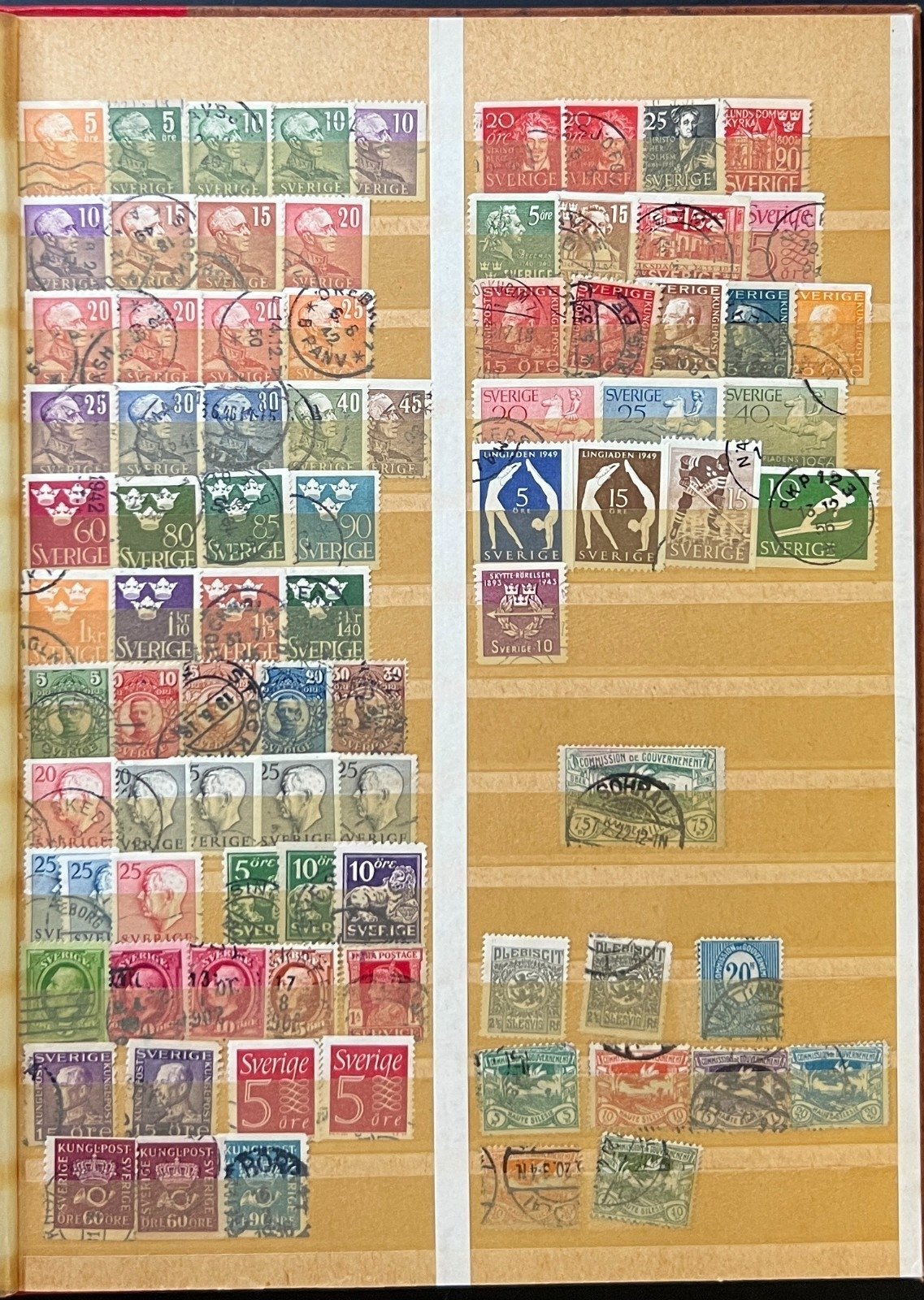 World Wide Stamp Collection Stockbook Hundreds Of Stamps Mint & Used ZAYIX