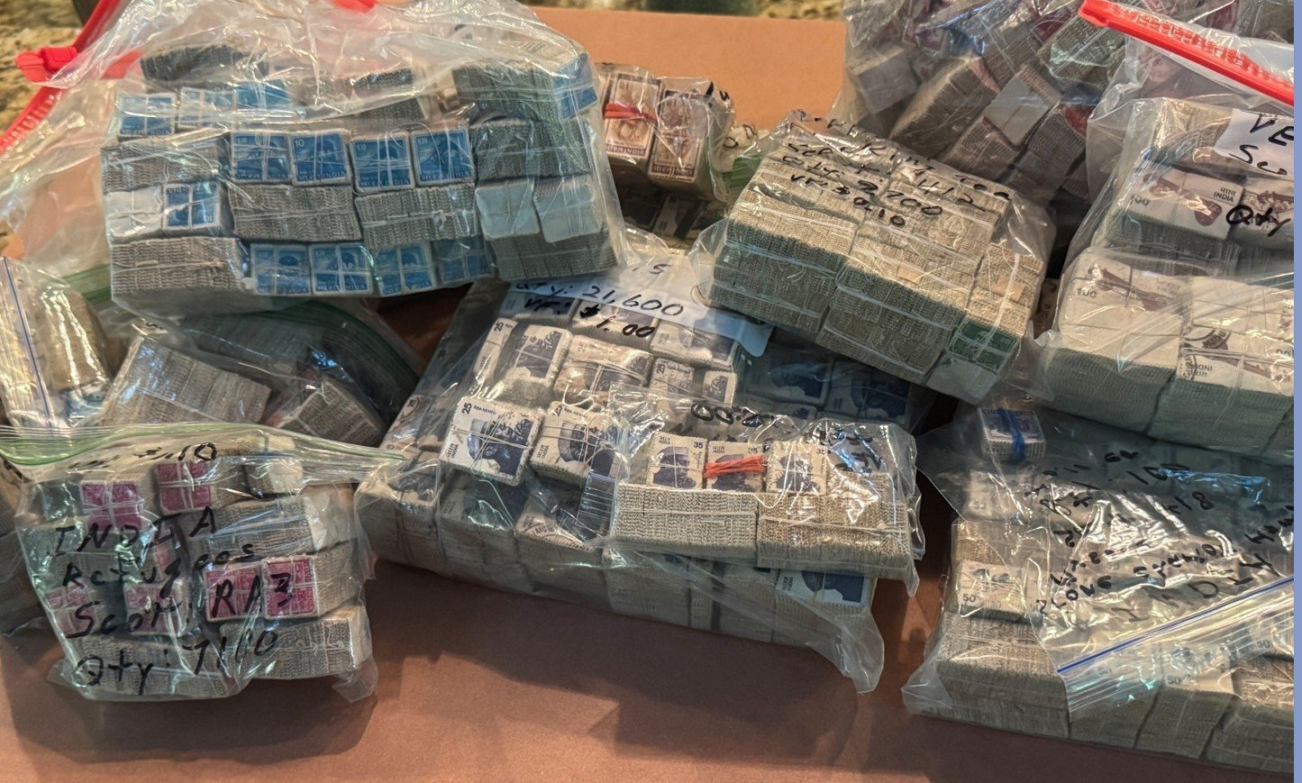 360,000+ Postage Stamps - Massive Dealer Accumulation - India, USA, Mexico ZAYIX