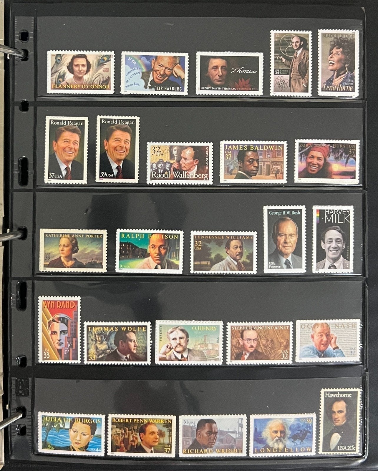 United States Stamp Collection On 32 Stock Pages MNH  ZAYIX