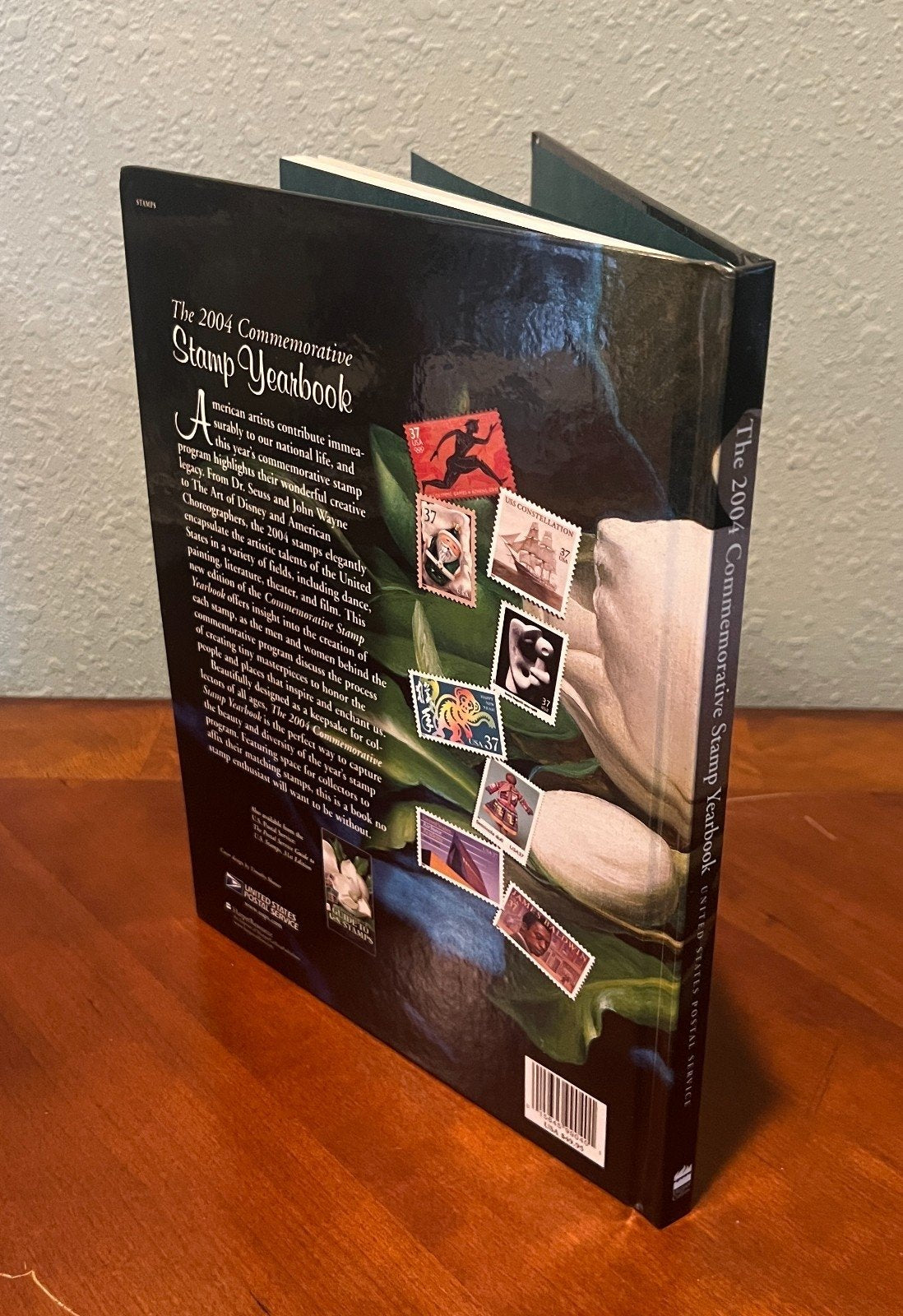 United States 2004 Commemorative Stamp Yearbook Hard Cover Mint Sets ZAYIX