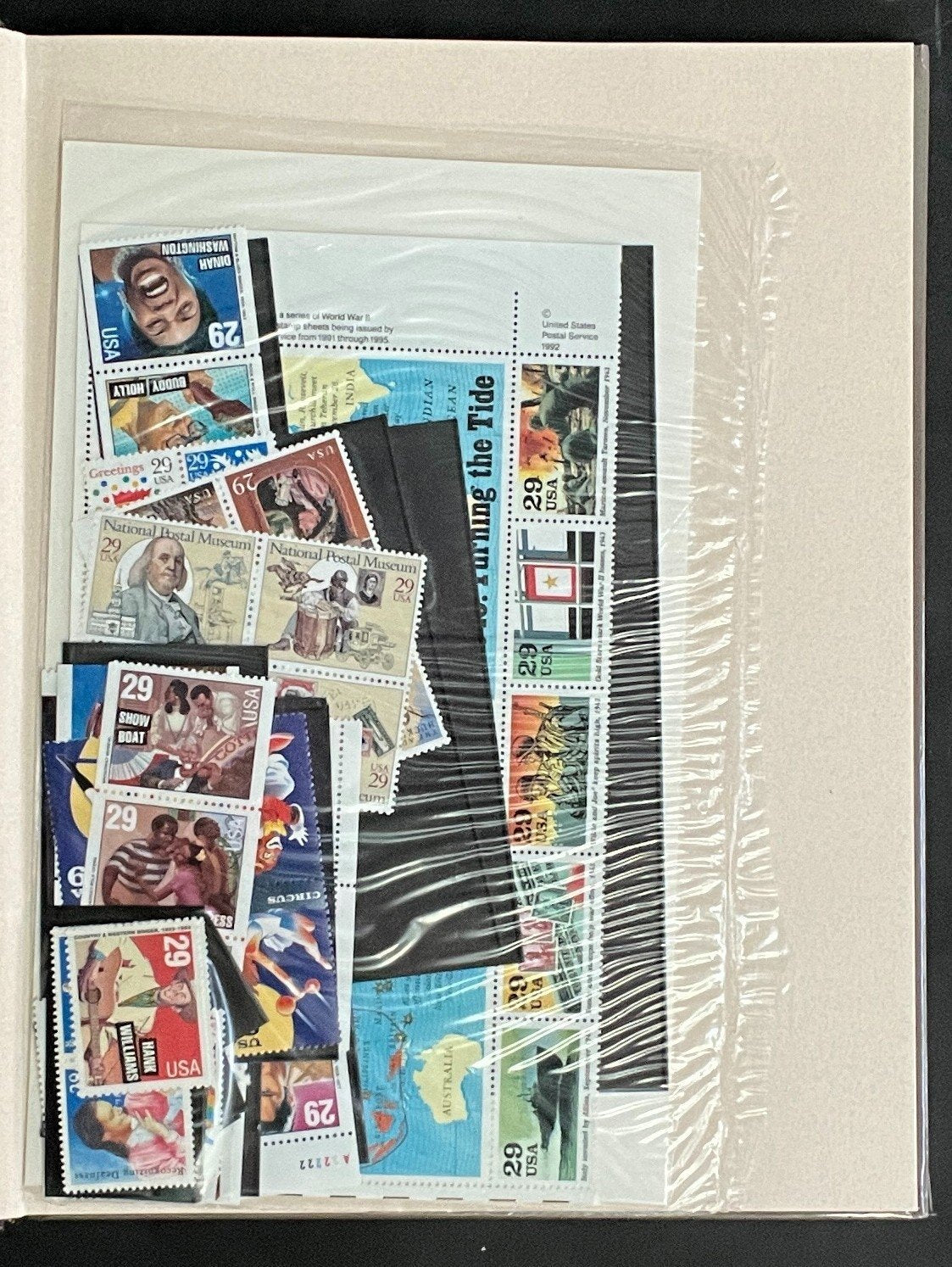 United States 1993 Commemorative Stamp Yearbook Hard Cover Mint Sets ZAYIX