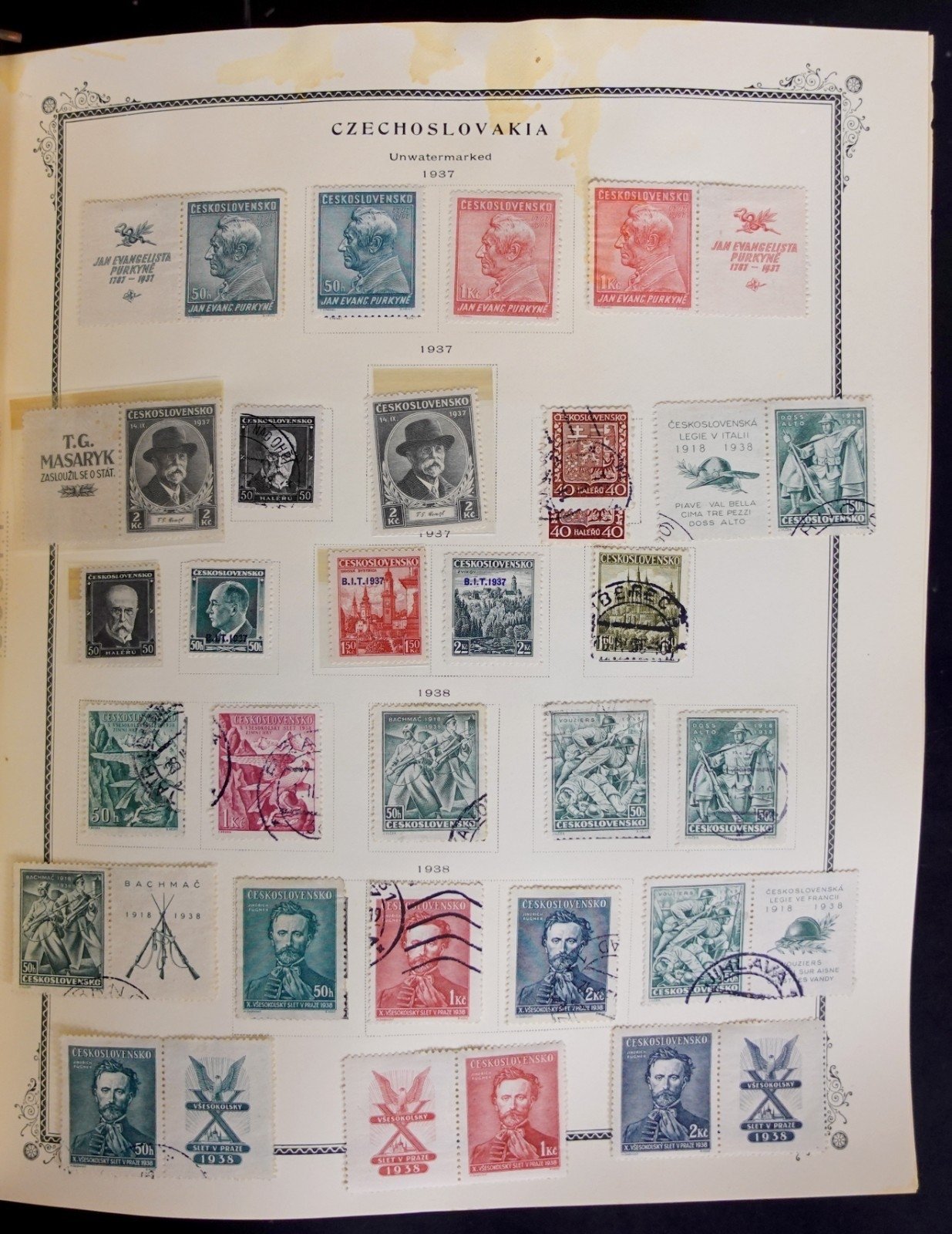 Czechoslovakia Stamp Collection Scott Album Mint & Used 1920-1985  ZAYIX