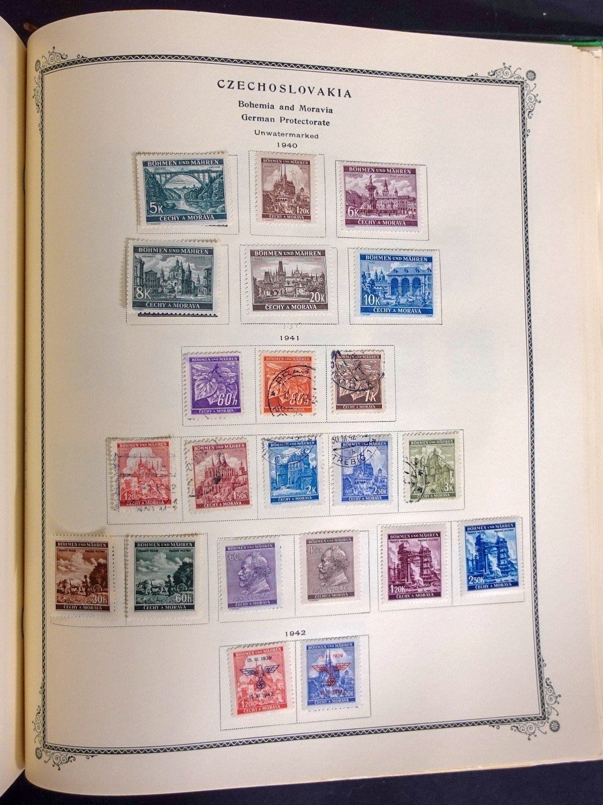 Czechoslovakia Stamp Collection Scott Album Mint & Used 1920-1985  ZAYIX