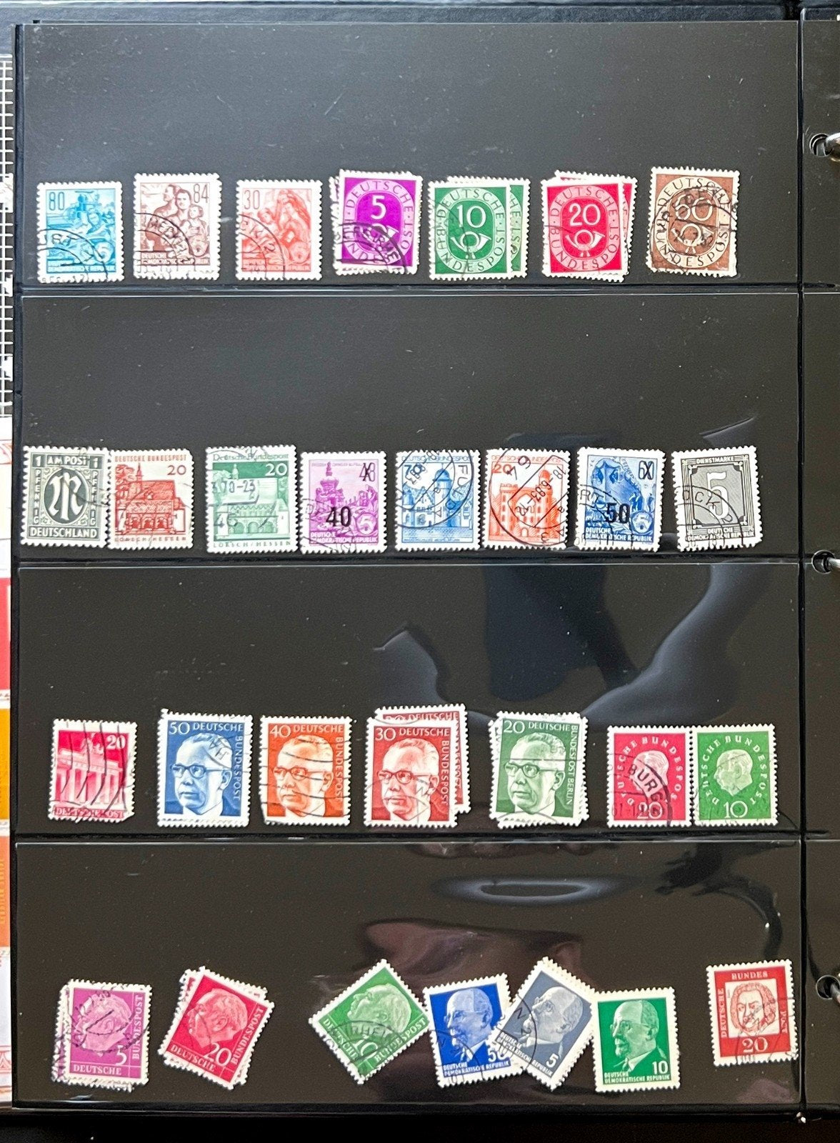 World Wide Stamp Collection Stockbook 39 Pages Mint & Used ZAYIX