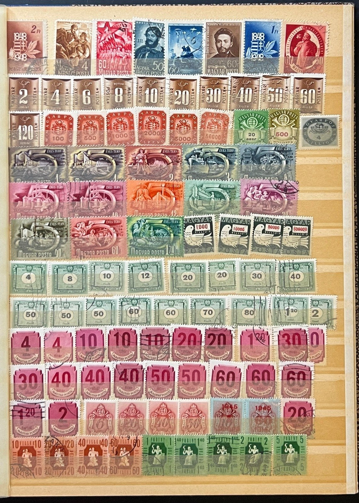World & U.S. Stamp Collection Stockbook Hundreds Of Stamps Mint & Used ZAYIX