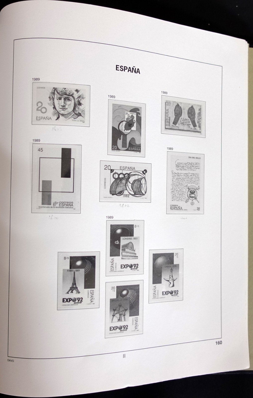 Spain 1974-1989 Davo Hingeless Stamp Album ZAYIX
