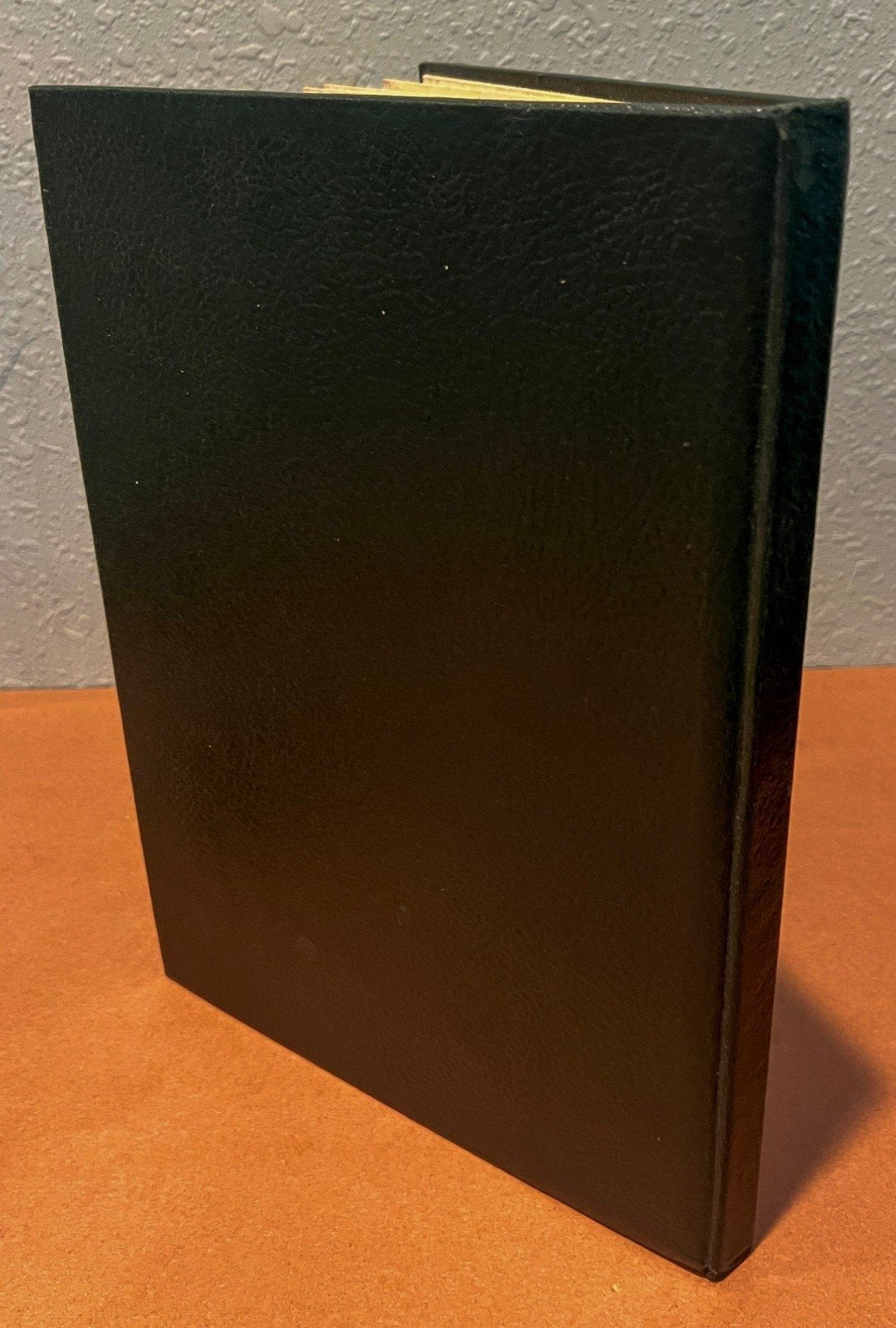 Australia Stamp Collection Lighthouse Stockbook Mint & Used ZAYIX