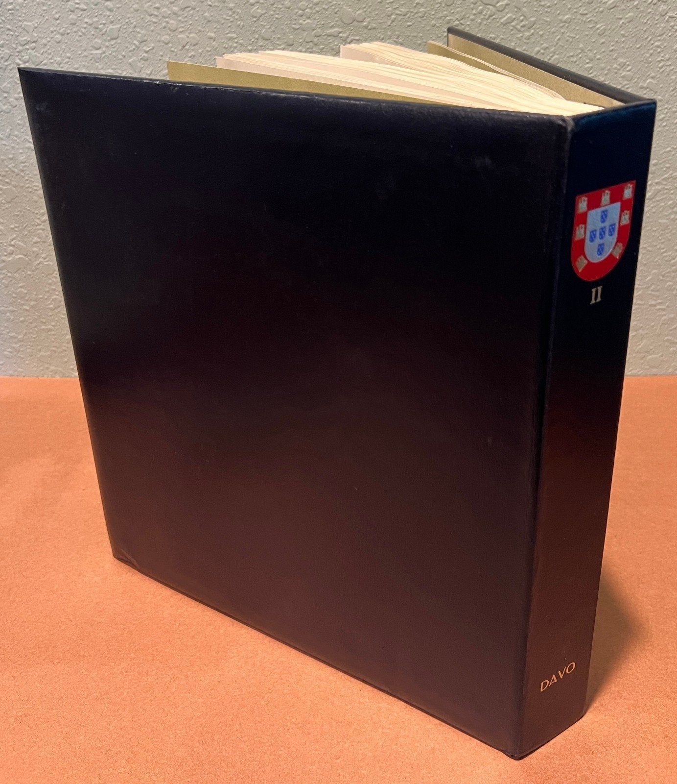 Portugal 1974-1986 Davo Hingeless Stamp Album ZAYIX