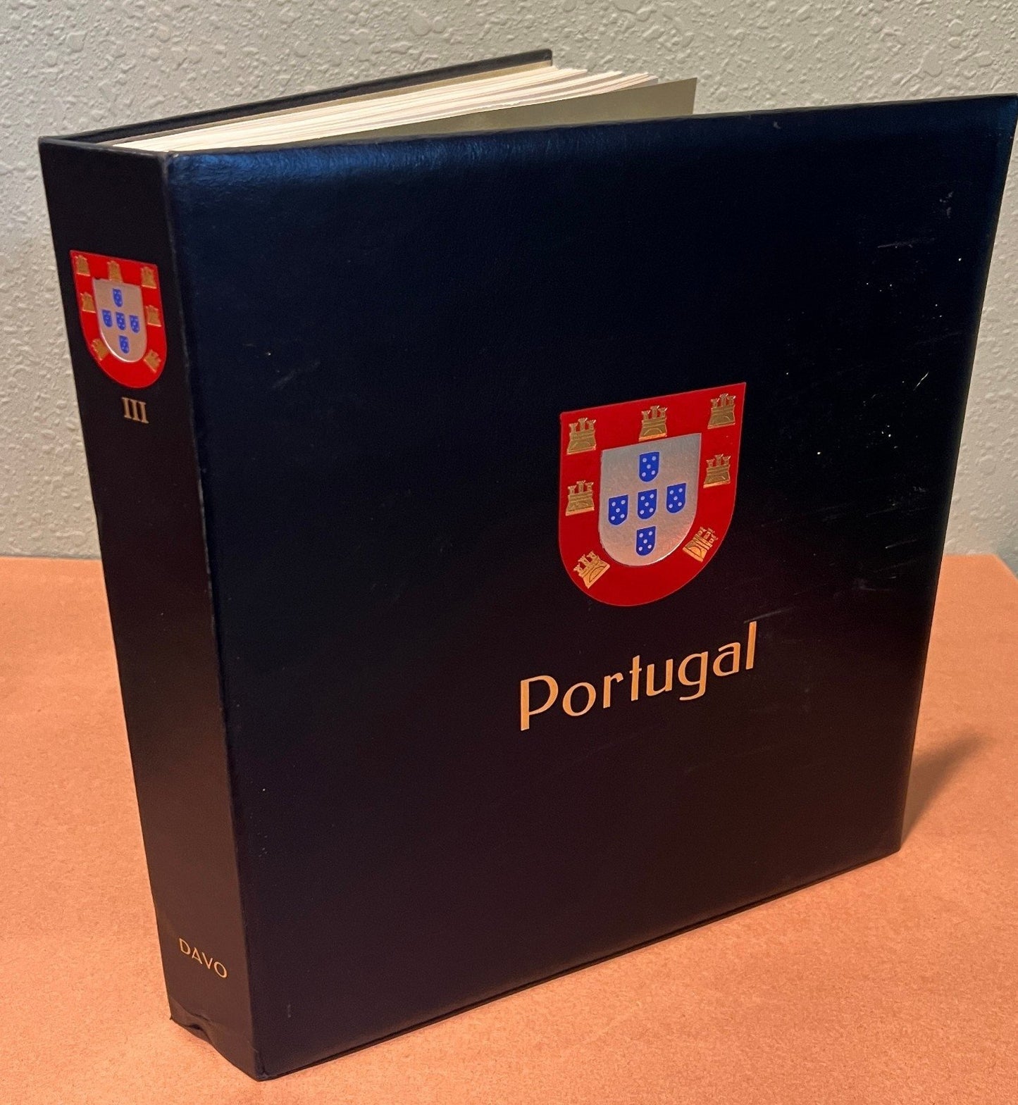 Portugal 1987-1992 Davo Hingeless Stamp Album ZAYIX