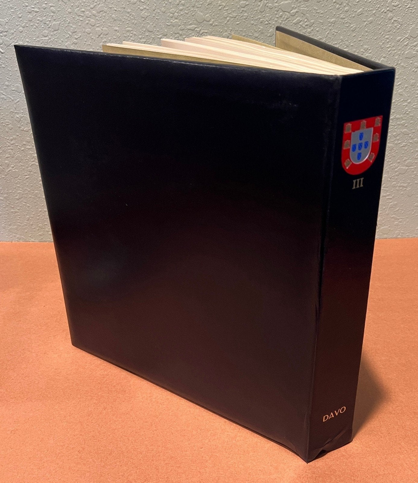 Portugal 1987-1992 Davo Hingeless Stamp Album ZAYIX