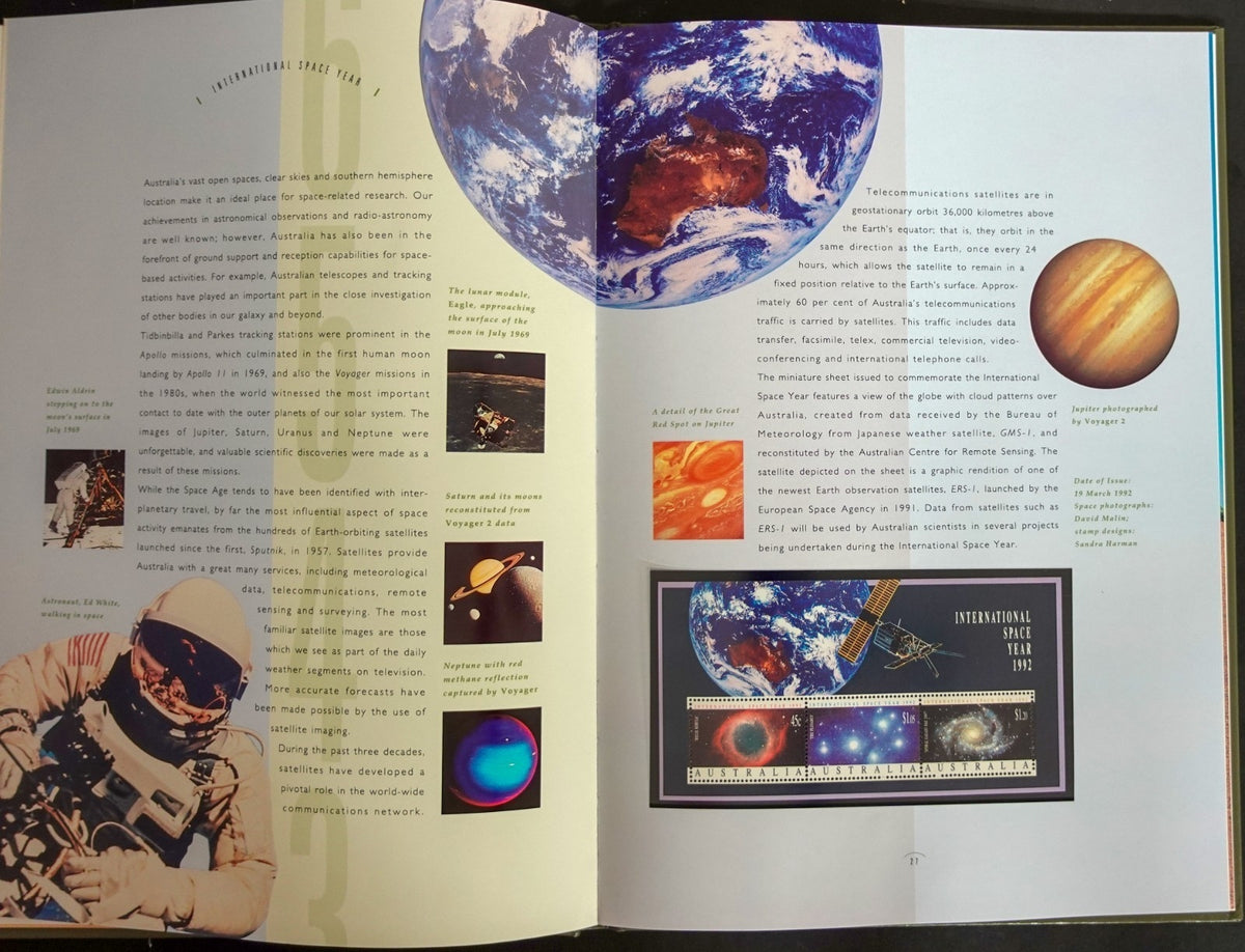 Australia 1992 Yearbook (MNH) Collection Of Australian Stamps ZAYIX
