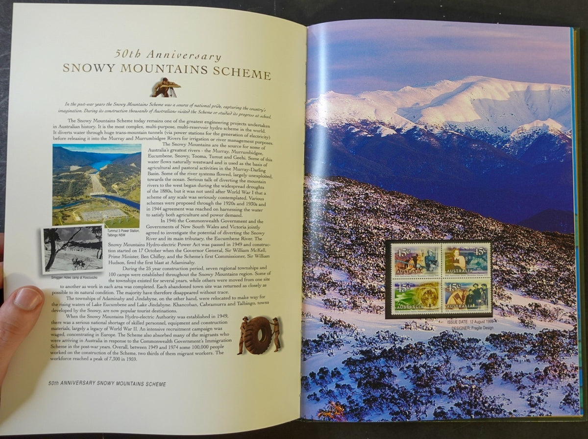 Australia 1999 Yearbook (MNH) Collection Of Australian Stamps ZAYIX