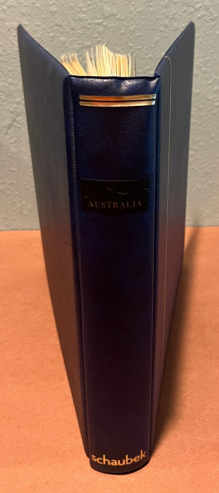 Australia 1970-1990 Schaubek Hingeless Stamp Album & Slipcase ZAYIX