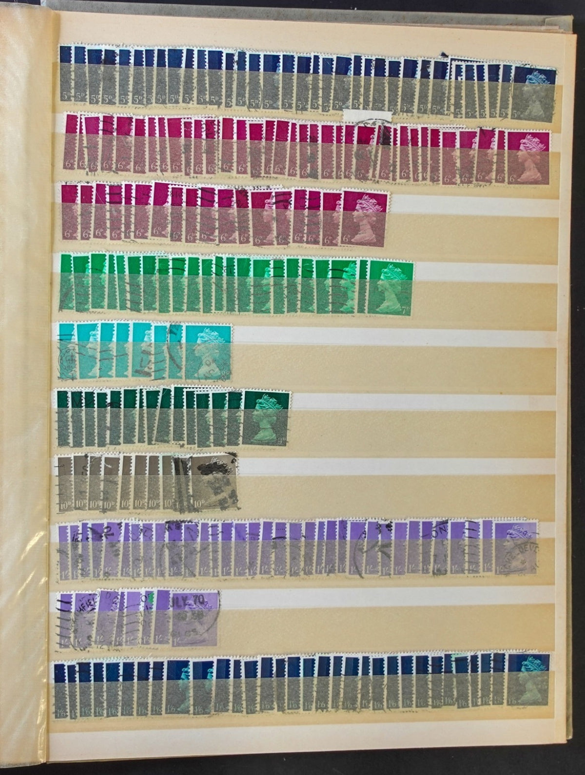 World Wide Stamp Collection Stockbook Mint & Used Estimated 3500 Stamps ZAYIX