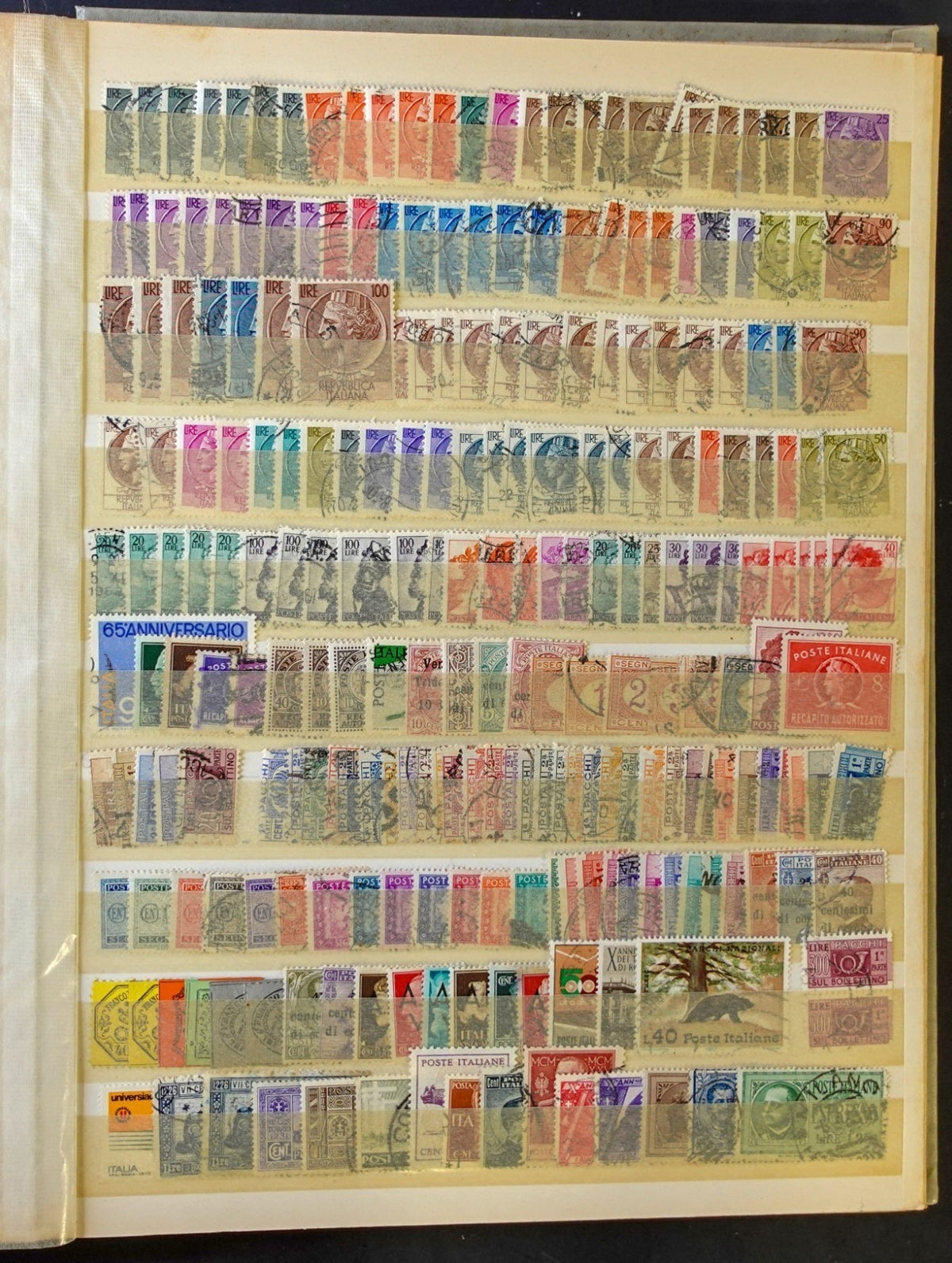 World Wide Stamp Collection Stockbook Mint & Used Estimated 3500 Stamps ZAYIX