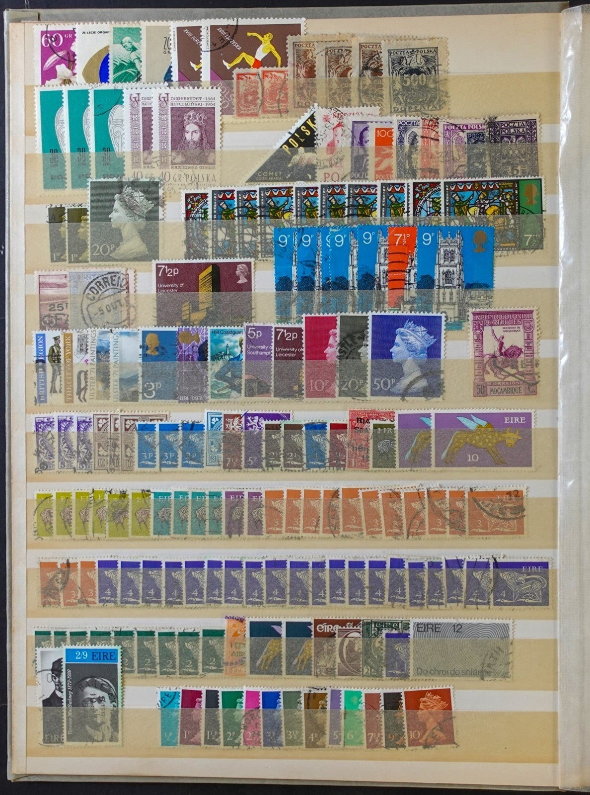 World Wide Stamp Collection Stockbook Mint & Used Estimated 3500 Stamps ZAYIX
