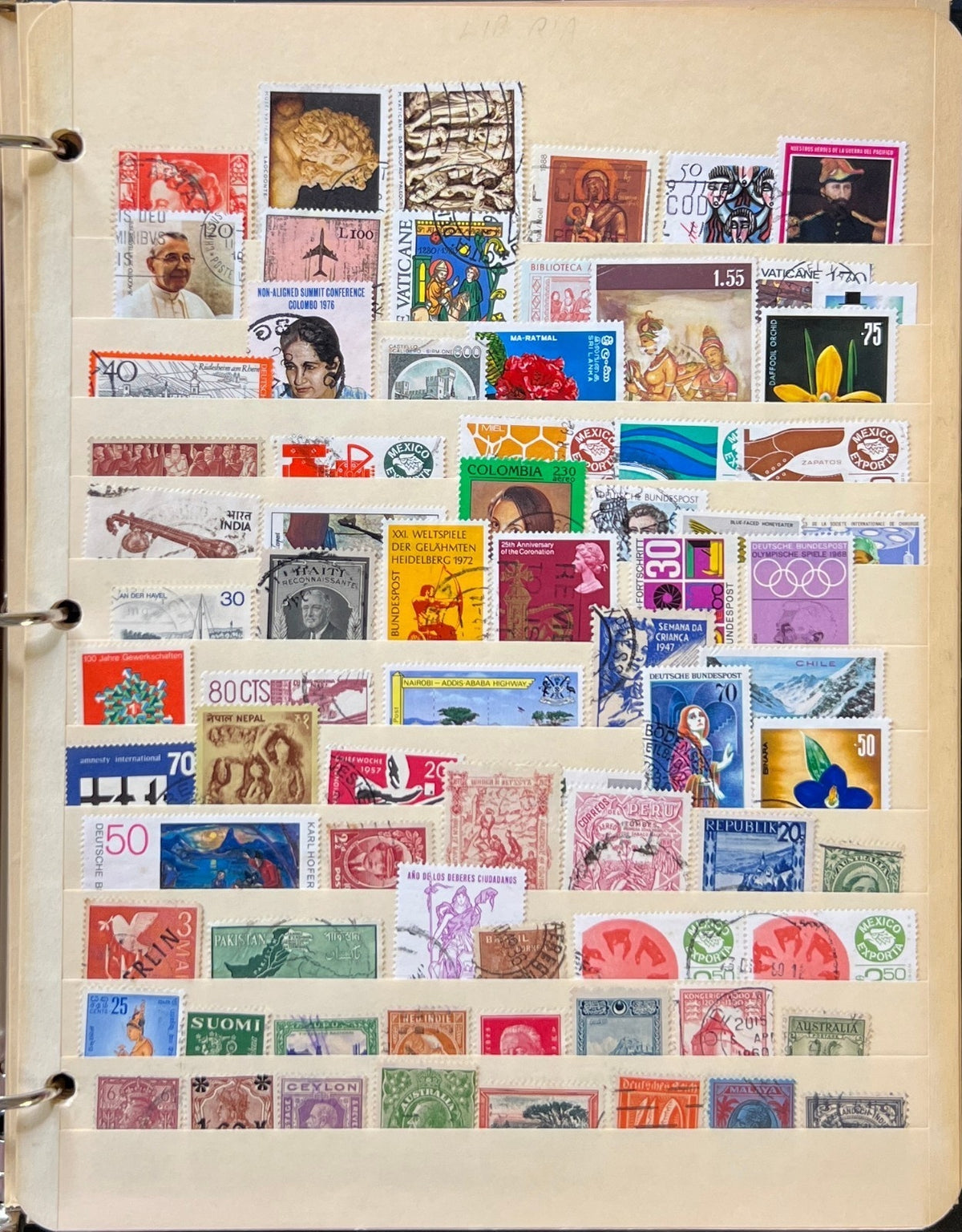 World Wide Countries Stamp Collection Stockbook 16 Pages Mint & Used  ZAYIX