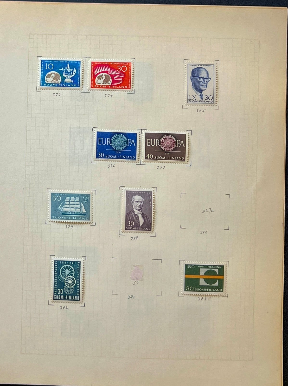 Finland Stamp Collection Album Pages 182 Stamps Mint Hinged & MNH ZAYIX