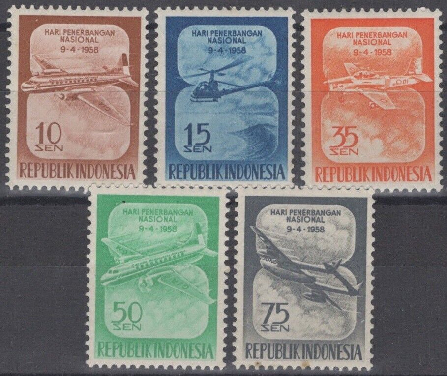 Indonesia 445-449 MH National Aviation Day Planes