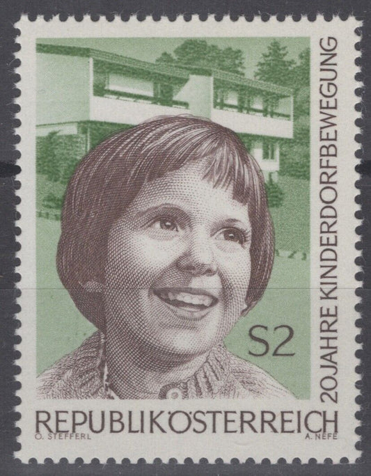 Austria 843 MNH SOS Children's Villages Family Society