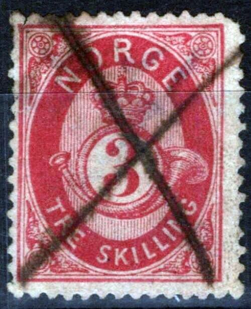 Norway 18 used 3 sk carmine Post Horn and Crown 081822S01