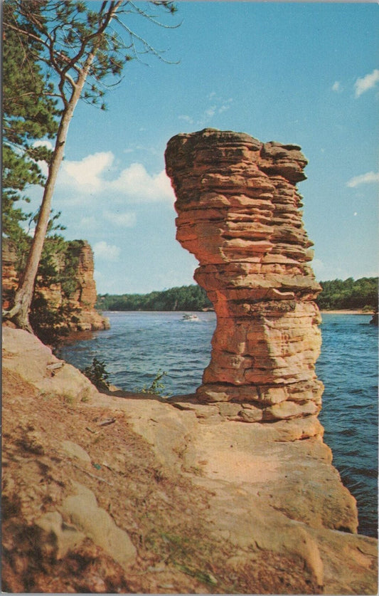 ZAYIX Postcard Chimney Rock Dells of Wisconsin River 090222PC96