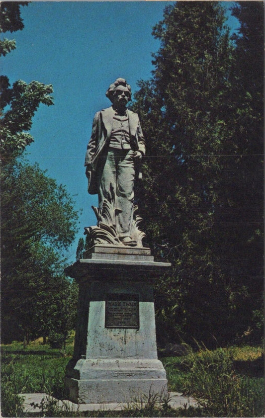 ZAYIX Postcard Mark Twain Statue Angels Camp California 090222PC46