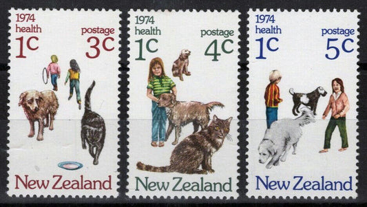 New Zealand B89-B91 MNH Semi-Postal Dogs Cats Children 092022S04