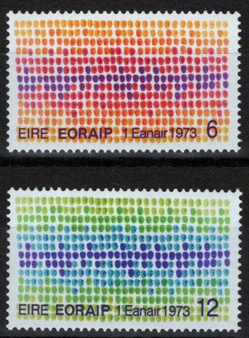 Ireland 327-328 MNH Recurrent Celtic Head Motif 101822S22