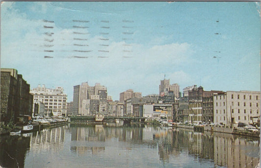 ZAYIX Postcard Milwaukee River Flanked by Banks and Office Buildings 090222PC80