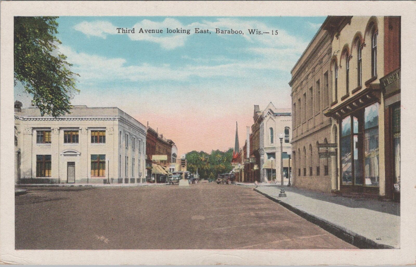 ZAYIX Third Ave. Looking East, Baraboo, Wisconsin Street Scene Linen Postcard