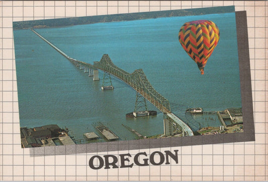 ZAYIX Oregon, Excitement of Hot Air Ballooning Astoria Above Bridge Postcard