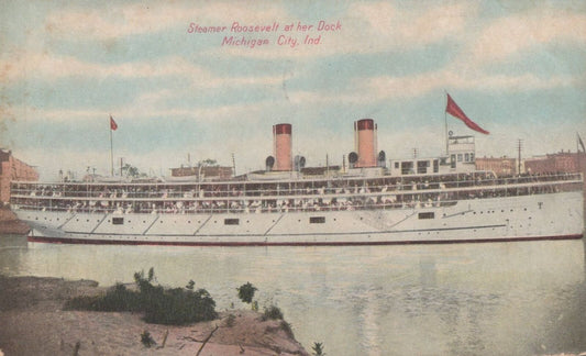 ZAYIX Postcard Great Lakes Steamship SS Theodore Roosevelt at Dock Michigan City