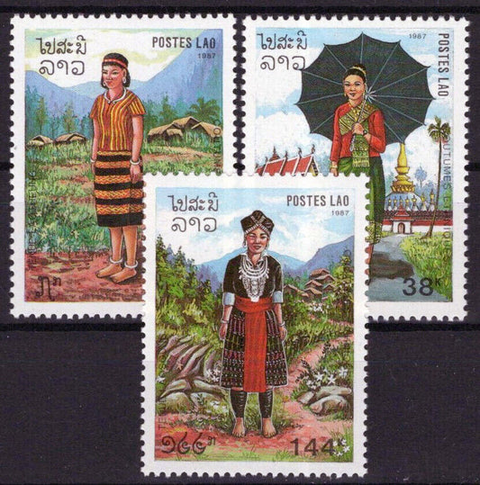 Laos 839-841 MNH Women Regional Costumes