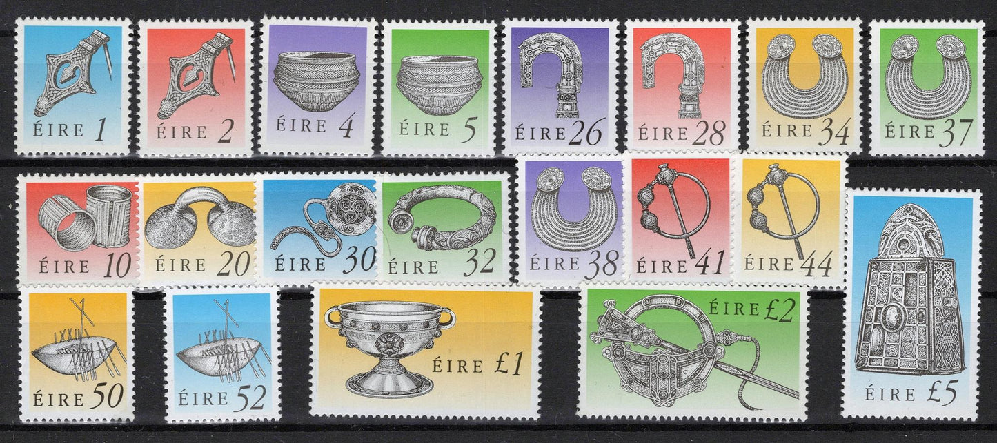 Ireland 767//793 MNH Celtic artifacts art missing 41p 45p values 1223S0010