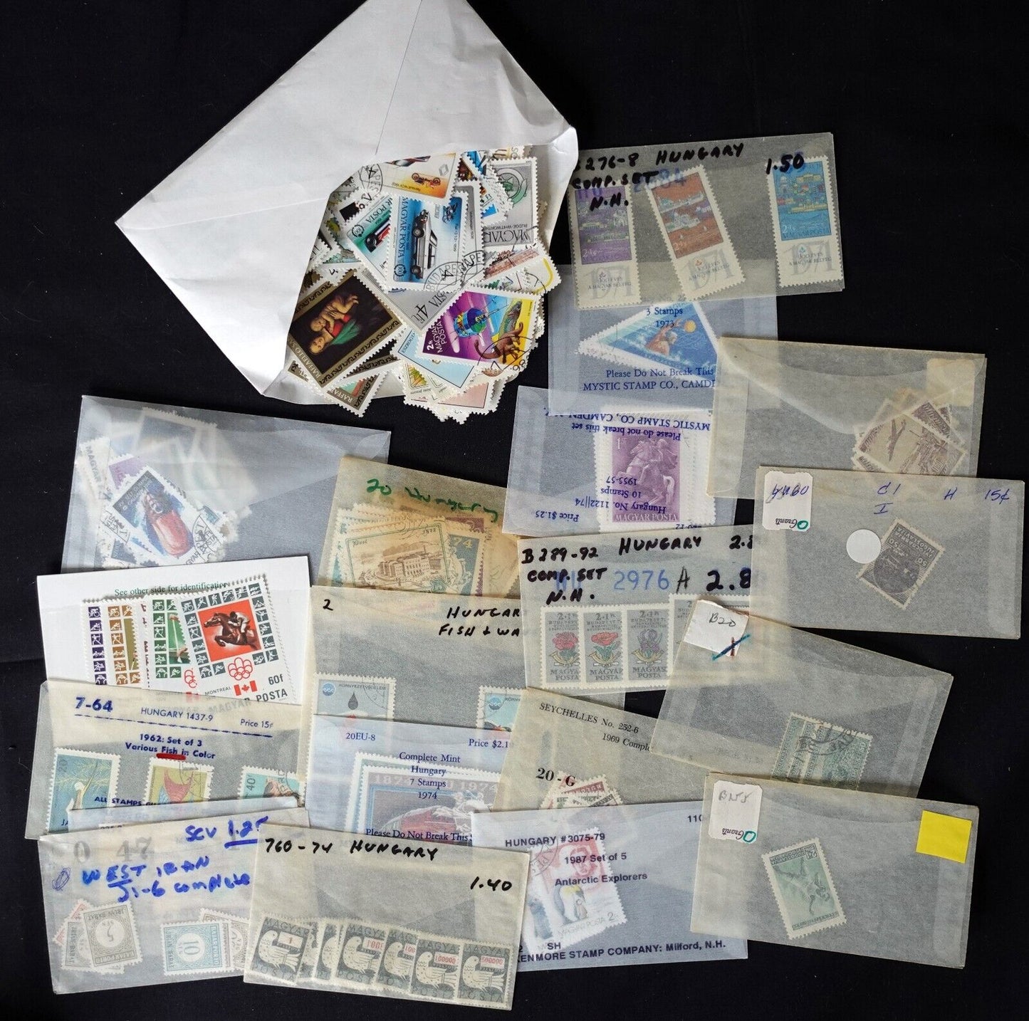 Hungary Stamp Accumulation Collection Hundreds of Used Mint ZAYIX 0424FRA01