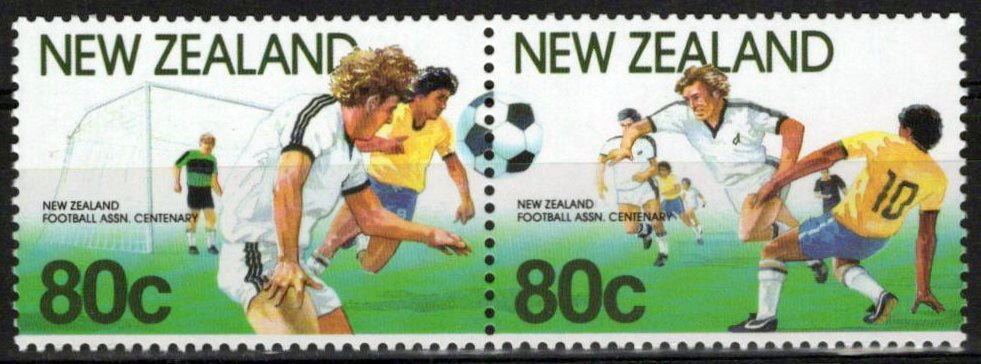 New Zealand 1022 MNH Sports Games Soccer NZES0006M