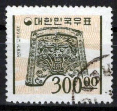 Korea 1077 Used 300w sl grn & sal Ceramics Relics ZAYIX 0701S0051