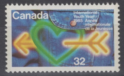 Canada 1045 MNH 1985 Youth Year - Heart Jeans Arrow - ZAYIX 060222S168M