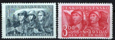 Czechoslovakia 424-425 MNH Czech & Soviet Soldiers Zayix Stamps 0325S0238