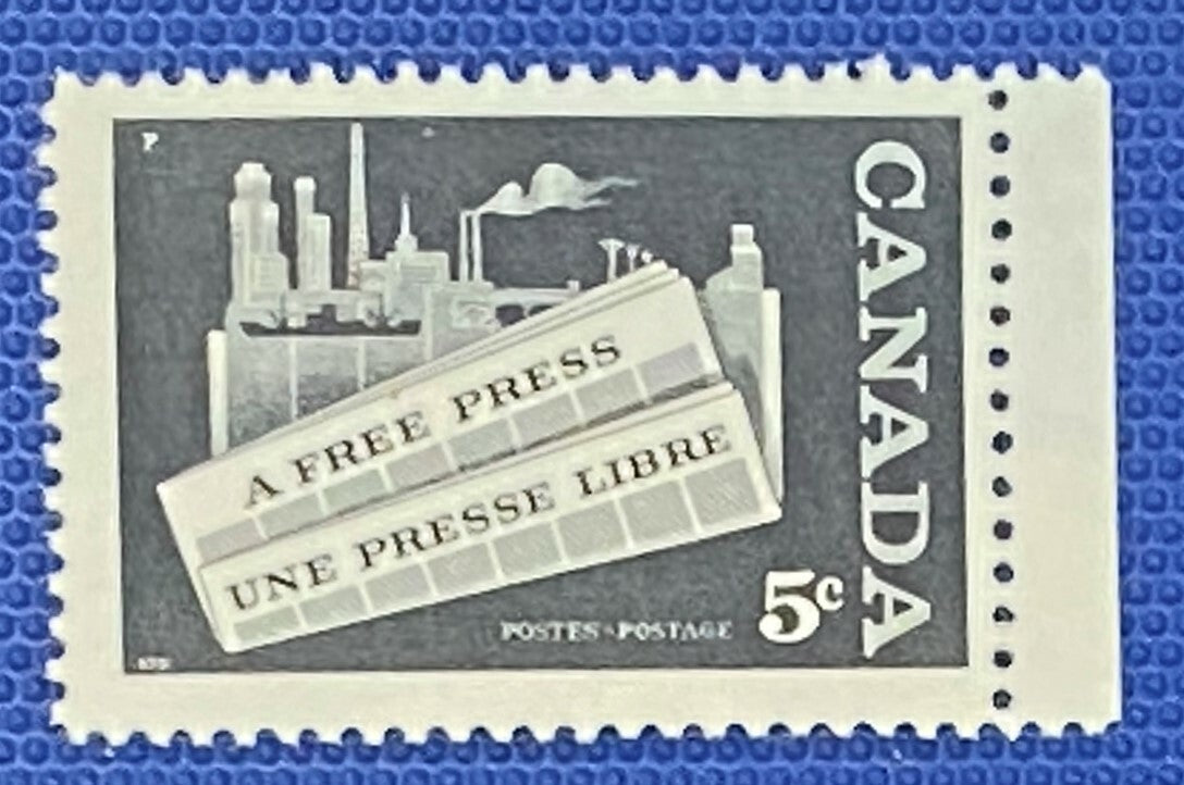 Canada 274, 375 MNH 1947/1958 Communications - Newspapers ZAYIX 013122S15M