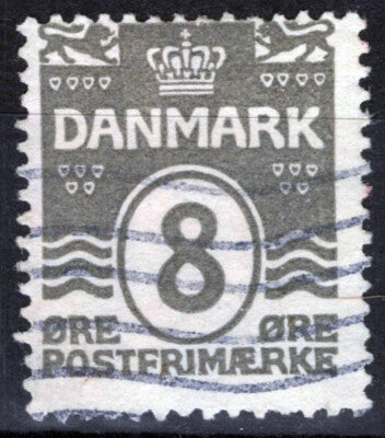 Denmark 93 Used 8o gray Danish Islands Wavy Lines ZAYIX 083022S11