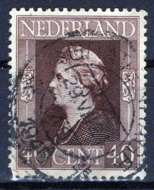 Netherlands 275 Used Queen Wilhelmina Zayix Stamps 0125S0229