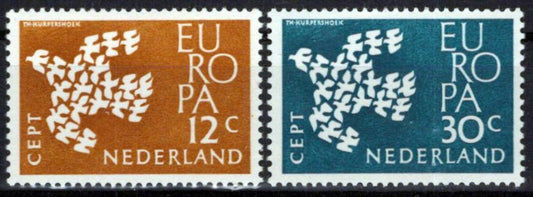 Netherlands 387-388 MNH Europa Cept Doves Birds Zayix Stamps 0125S0288M