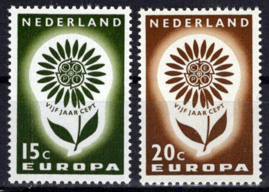 Netherlands 428-429 MNH Europa Cept Flowers Zayix Stamps 0225S0001M