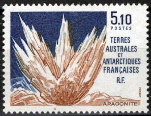 ZAYIX FSAT TAAF 156 MNH Aragonite Mineral Geology Polar Antarctic 060823S86M